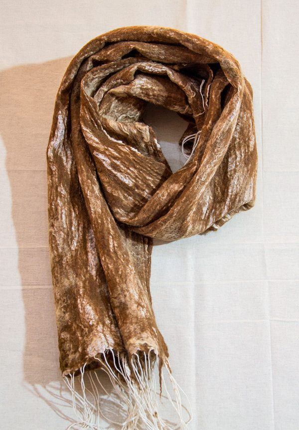 Scarf of felt and fabric