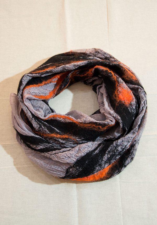 Scarf of felt and fabric
