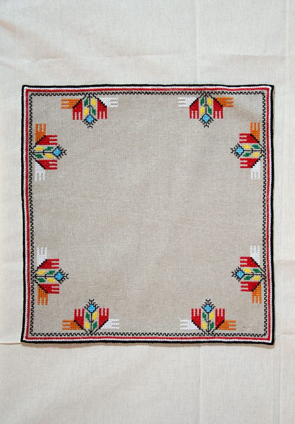 handmade bulgarian embroidery serviette