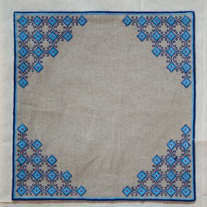 andmade bulgarian embroidery serviette
