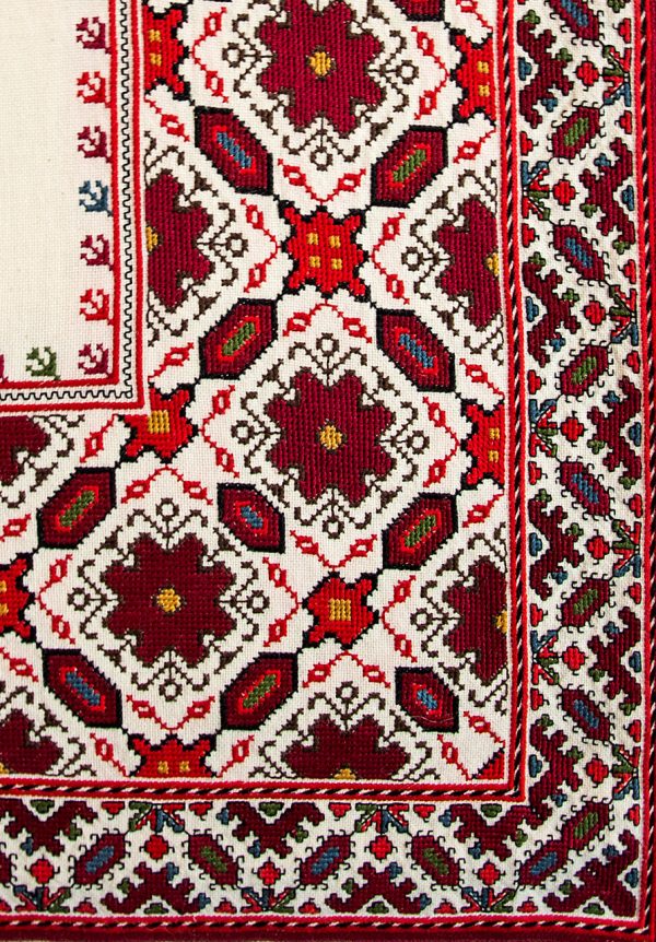 handmade bulgarian embroidery serviette
