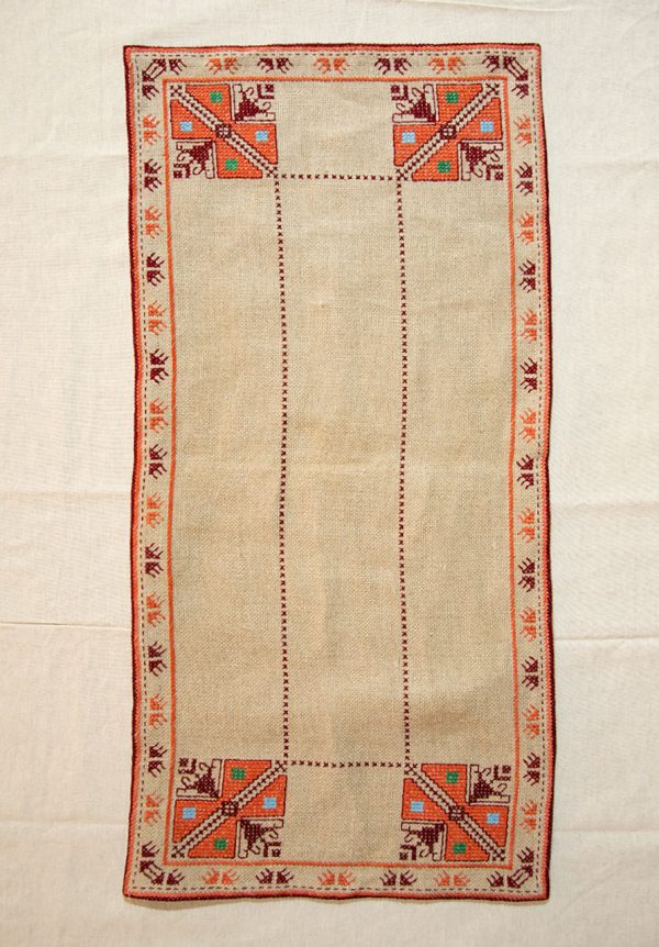 handmade bulgarian embroidery serviette