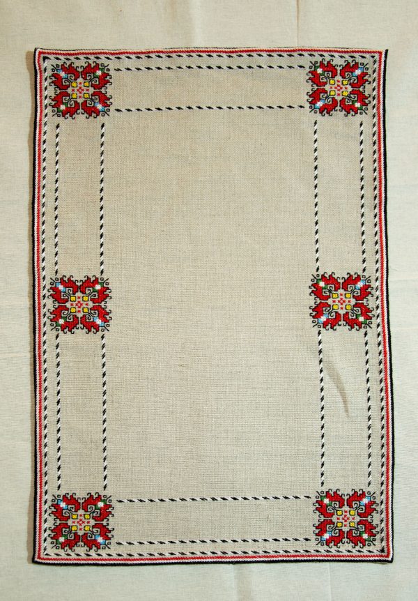 handmade bulgarian embroidery serviette