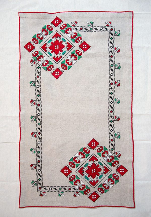 handmade bulgarian embroidery serviette