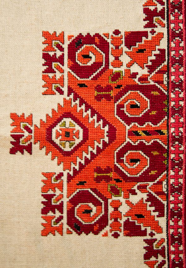 handmade bulgarian embroidery serviette